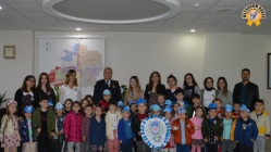 Akhisar Belediyesi Kreşindeki Minikler Polis Amcalarını Ziyaret Etti