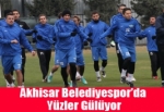 Akhisar Belediyespor’da Yüzler Gülüyor