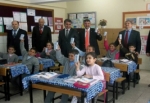 Akhisar’da Okullarda Süt Dağıtımı Başladı