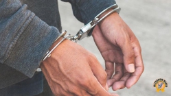 Akhisar Polisi 8 Ayrı Suçtan Aranan Şahsı Yakaladı