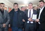 Akhisar Ülkü Ocaklarında Nöbet Değişimi Yapıldı