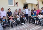Akhisarlı Hayırseverlerden 30 Engelliye Tekerlekli Sandalye