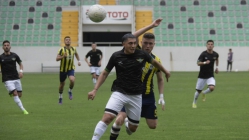 Akhisarspor ligde kalmayı garantiledi