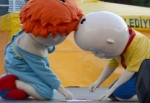 Alışveriş Festivalinde Caillou İlgi Odağı Oldu