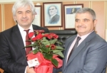 Belediye Başkanı Salih Hızlı Öğretmenler Gününü Kutladı