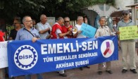 Emekli-Sen, Emekliler Haftasında Sosyal Güvenlik Yasasını Protesto Etti