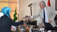 İlk Kitabını Çıkaran Hatice Güryıldız’dan Hızlı’ya Teşekkür Ziyareti