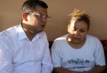 Özel, Yaralı Gazi Ailesini Ziyaret Etti