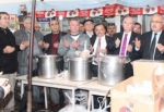 Ülkü Ocaklarından Aşure Etkinliği