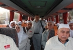 Umre Kafilesi Akhisar’da Gözyaşları İle Uğurlandı