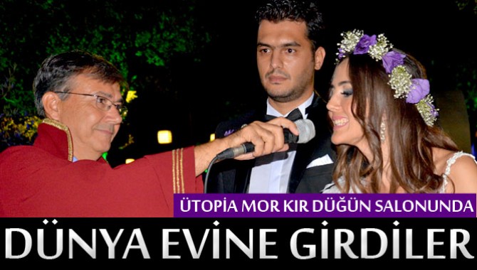 Ütopia Wedding Mor Kır Düğün Salonunda Dünya Evine Girdiler