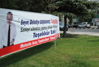 YILLAR SONRA GELEN HİZMET TAKDİR TOPLADI